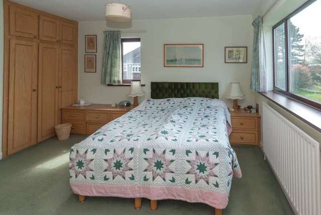  Image of 3 bedroom Detached house for sale in Chestnut Close Quorn Loughborough LE12 at Quorn, LE12 8AE