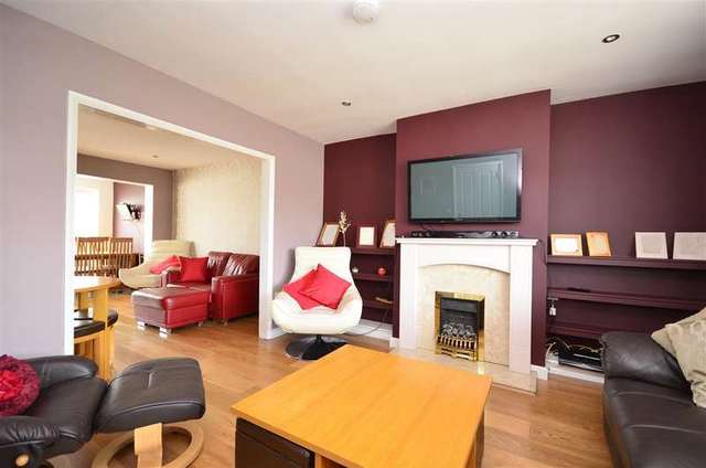  Image of 4 bedroom Semi-Detached house for sale in Chestnut Drive Herne Bay CT6 at Greenhill Herne Bay Herne Bay, CT6 7PP