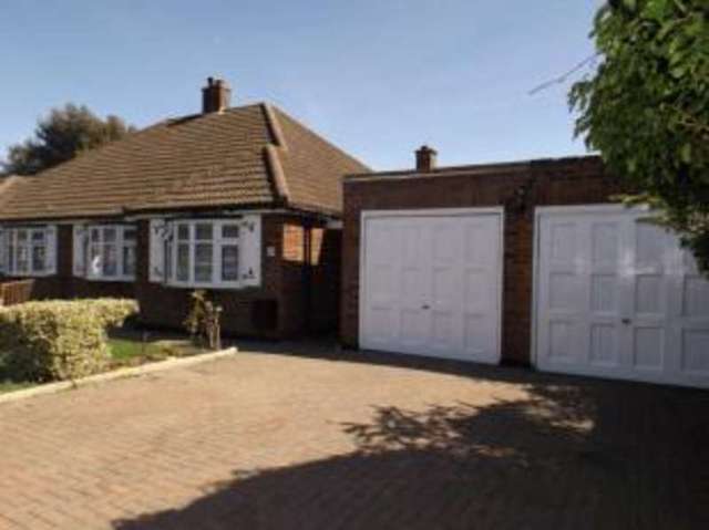  Image of 2 bedroom Bungalow for sale in Lakeland Close Chigwell IG7 at Chigwell Essex Chigwell Row, IG7 4QU