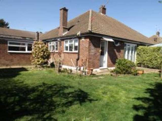  Image of 2 bedroom Bungalow for sale in Lakeland Close Chigwell IG7 at Chigwell Essex Chigwell Row, IG7 4QU