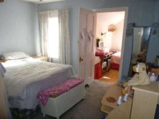  Image of 3 bedroom Terraced house for sale in Chislehurst Road Orpington BR6 at Orpington  Orpington, BR6 0DF