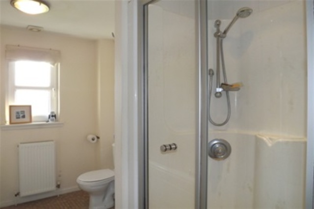 Image of 3 bedroom Semi-Detached house to rent in Chuckethall Road Deans Livingston EH54 at Livingston West Lothian West Lothian, EH54 8FB