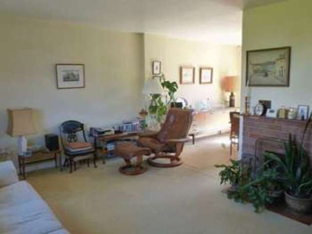  Image of 4 bedroom Detached house for sale in Church Lane Cheddington Leighton Buzzard LU7 at Church Lane  Cheddington, LU7 0RU