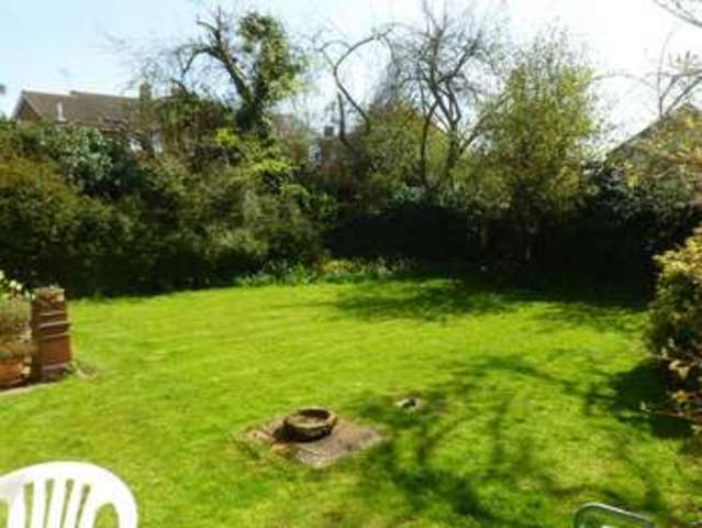  Image of 4 bedroom Detached house for sale in Church Lane Cheddington Leighton Buzzard LU7 at Church Lane  Cheddington, LU7 0RU