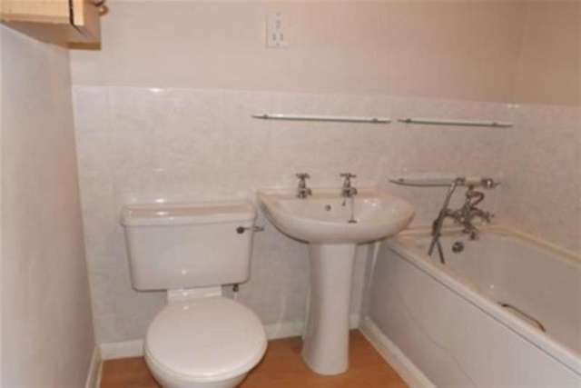  Image of 3 bedroom Property to rent in City View Mapperley Nottingham NG3 at Nottingham, NG3 6DE