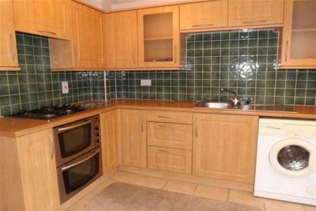 Image of 3 bedroom Property to rent in City View Mapperley Nottingham NG3 at Nottingham, NG3 6DE