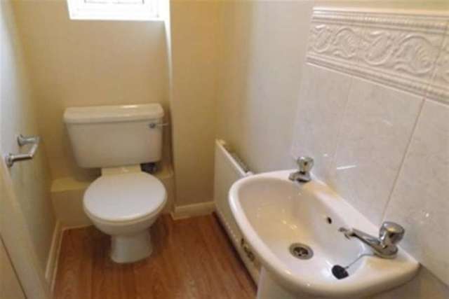  Image of 3 bedroom Property to rent in City View Mapperley Nottingham NG3 at Nottingham, NG3 6DE