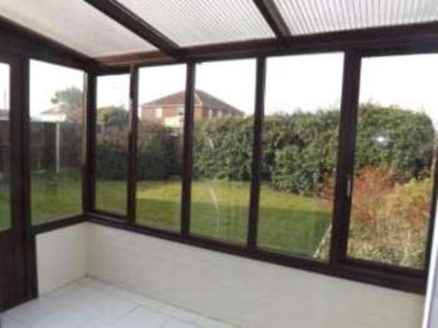 Image of 2 bedroom Bungalow for sale in Risby Close Clacton-on-Sea CO16 at Clacton-on-Sea Essex Row Heath, CO16 7LF