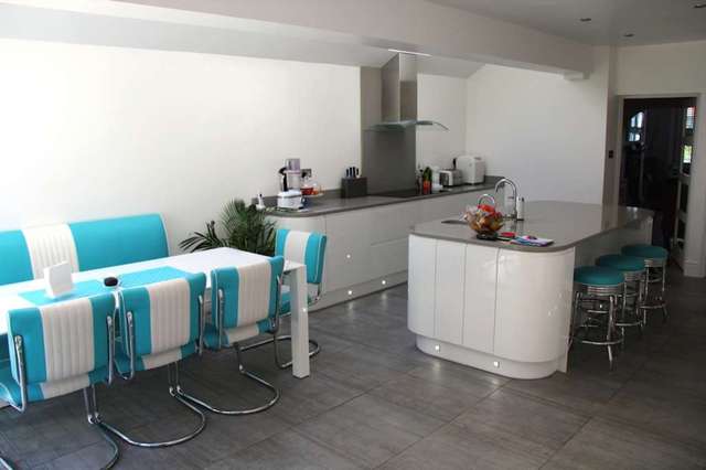  Image of 4 bedroom Detached house to rent in Clarence Road Sidcup DA14 at Clarence Road  Sidcup, DA14 4DL