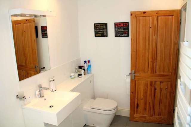 Image of 4 bedroom Detached house to rent in Clarence Road Sidcup DA14 at Clarence Road  Sidcup, DA14 4DL