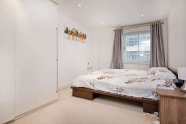  Image of 2 bedroom Flat to rent in Clerkenwell Road London EC1M at Clerkenwell London Goswell Road, EC1M 5PN