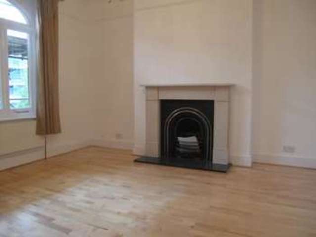  Image of 2 bedroom Flat to rent in Widley Road London W9 at Widley Road London Maida Vale, W9 2LA