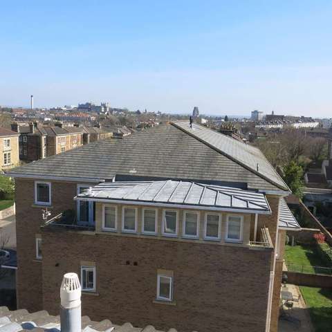  Image of 2 bedroom Apartment to rent in Beaufort Road Clifton Bristol BS8 at 2 Beaufort Road  Bristol, BS8 2JR