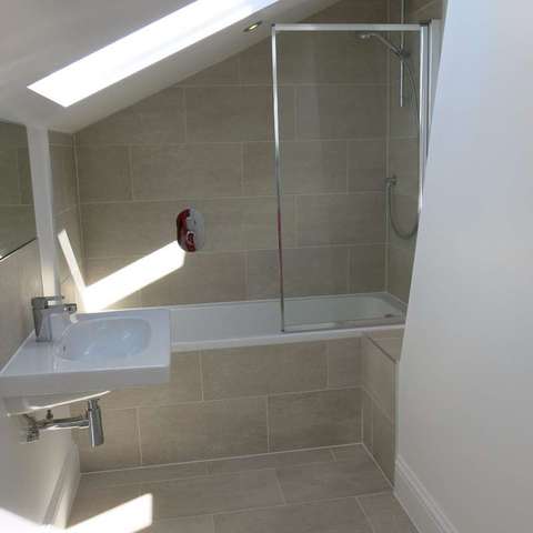  Image of 2 bedroom Apartment to rent in Beaufort Road Clifton Bristol BS8 at 2 Beaufort Road  Bristol, BS8 2JR