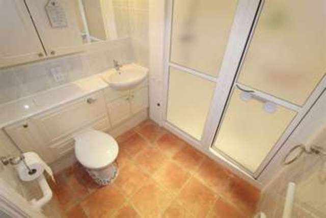  Image of 2 bedroom Property for sale in Clifton Drive South St. Annes Lytham St. Annes FY8 at St Annes Lytham St Annes Lytham St Annes, FY8 1HJ