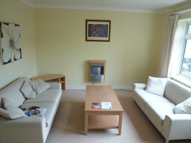  Image of 2 bedroom Flat to rent in Cliveden Close Preston Brighton BN1 at Cliveden Close  Brighton, BN1 6UD