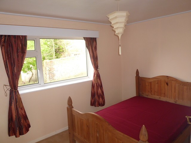  Image of 2 bedroom Flat to rent in Cliveden Close Preston Brighton BN1 at Cliveden Close  Brighton, BN1 6UD