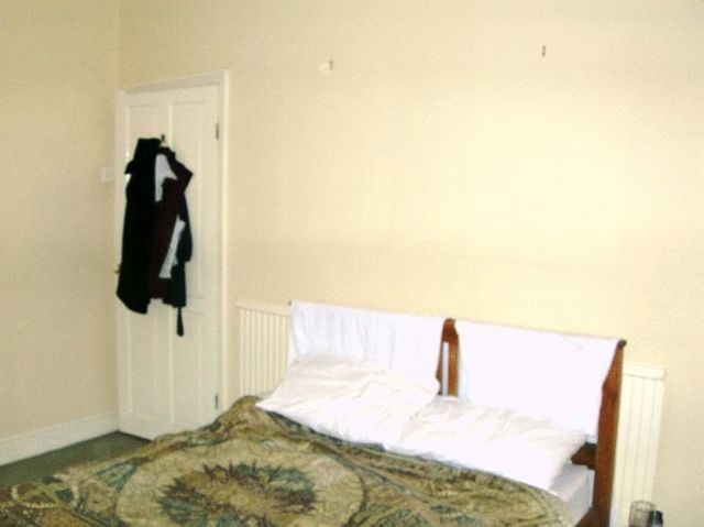  Image of 3 bedroom Detached house for sale in Club Garden Road Sheffield S11 at Club Garden Road Array Heeley, S11 8BX