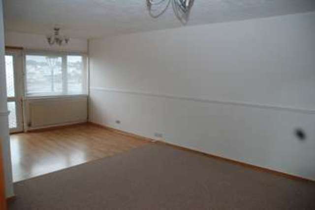  Image of 3 bedroom Terraced house to rent in Cockington Walk Plymouth PL6 at Cockington Walk Eggbuckland Plymouth, PL6 5QF