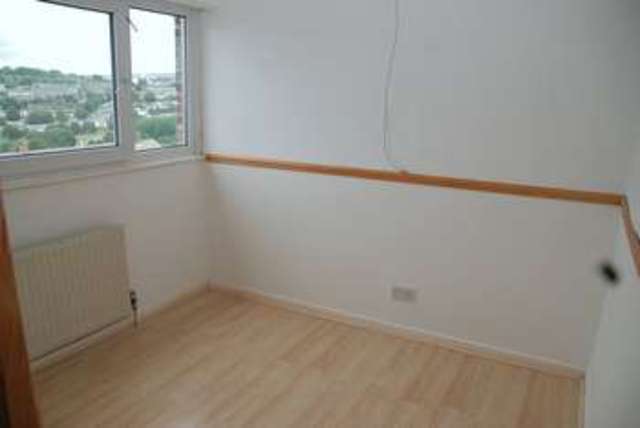  Image of 3 bedroom Terraced house to rent in Cockington Walk Plymouth PL6 at Cockington Walk Eggbuckland Plymouth, PL6 5QF