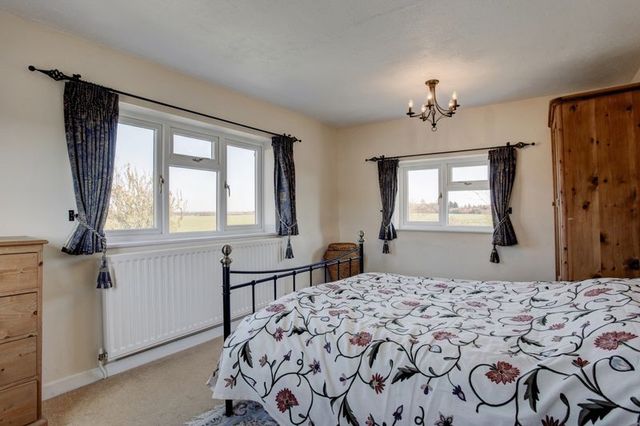  Image of 3 bedroom Cottage for sale in Dereham Road Colkirk Fakenham NR21 at Dereham Road Colkirk Fakenham, NR21 7NH
