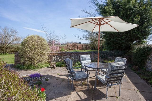  Image of 3 bedroom Cottage for sale in Dereham Road Colkirk Fakenham NR21 at Dereham Road Colkirk Fakenham, NR21 7NH
