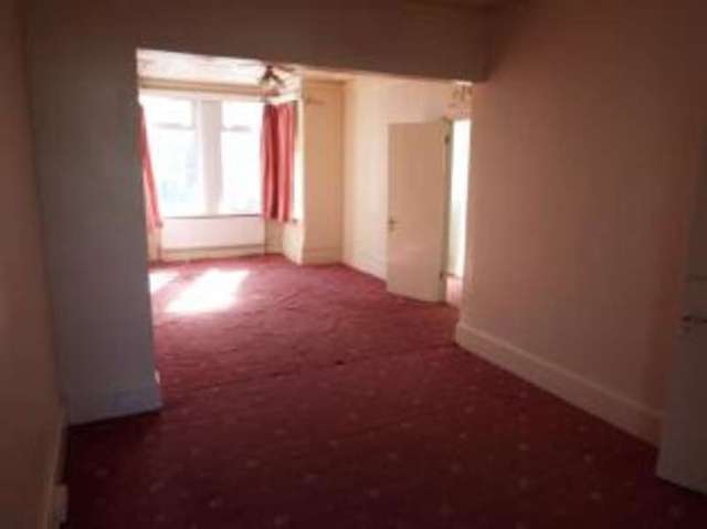  Image of 3 bedroom Terraced house for sale in College Avenue Gillingham ME7 at Gillingham Kent Gillingham, ME7 5HX