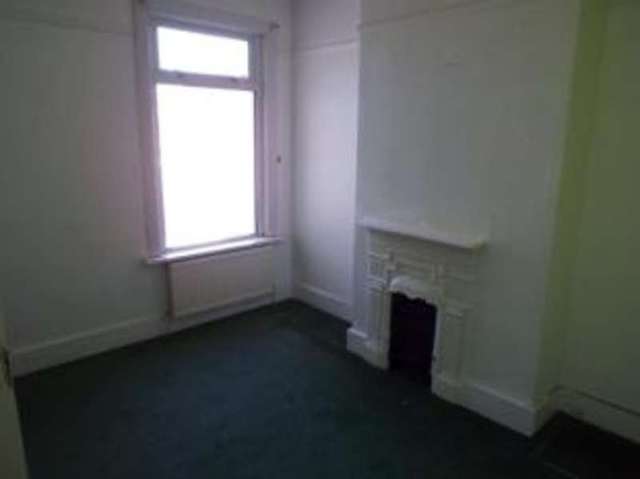  Image of 3 bedroom Terraced house for sale in College Avenue Gillingham ME7 at Gillingham Kent Gillingham, ME7 5HX