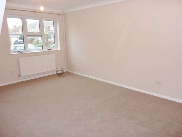 Image of 2 bedroom Detached house to rent in Collingwood Close Eastbourne BN23 at Eastbourne, BN23 6HW