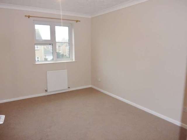  Image of 2 bedroom Detached house to rent in Collingwood Close Eastbourne BN23 at Eastbourne, BN23 6HW