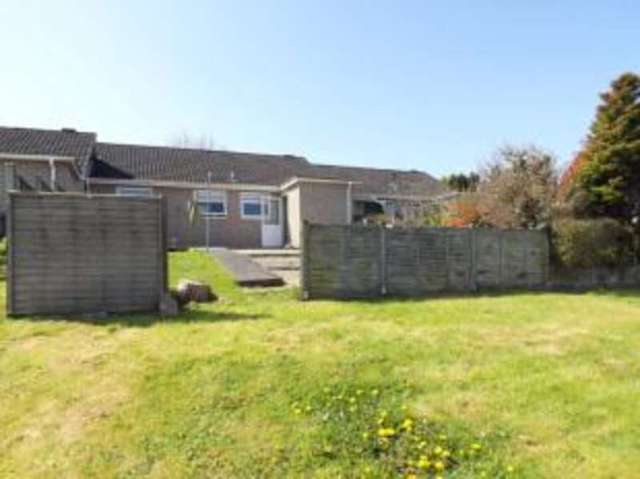 Image of 2 bedroom Bungalow for sale in Gribble Mead Colyton EX24 at Colyton Devon Colyton, EX24 6PQ