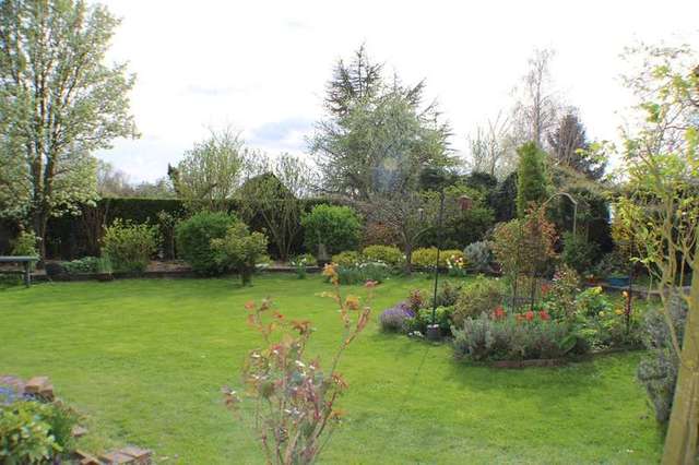  Image of 3 bedroom Cottage for sale in Commercial End Swaffham Bulbeck Cambridge CB25 at Swaffham Bulbeck Cambridgeshire, CB25 0ND
