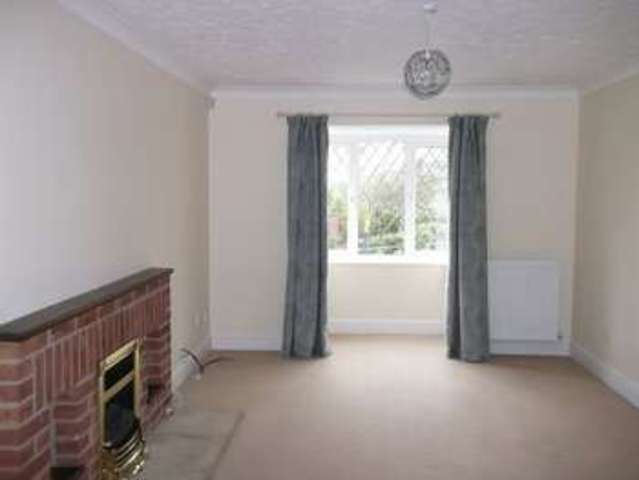  Image of 4 bedroom Detached house to rent in Copsewood Avenue Worcester WR5 at Copsewood Avenue  Worcester, WR5 1SH