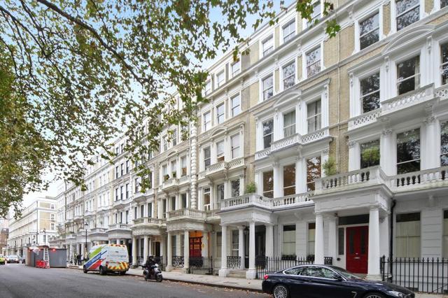 Image of 2 bedroom Property to rent in Courtfield Gardens London SW5 at Courtfield Gardens  London, SW5 0PA