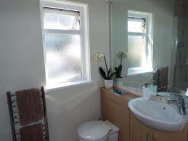  Image of 3 bedroom End of Terrace for sale in Victoria Road Cowes PO31 at Cowes Isle of Wight Cowes, PO31 7JL