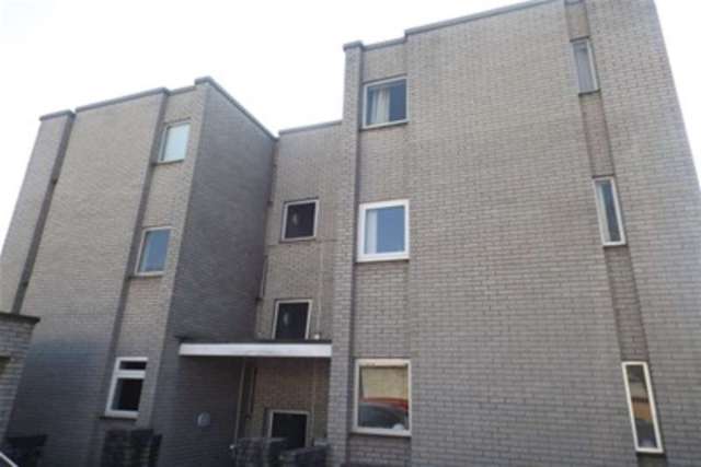  Image of 2 bedroom Flat to rent in Cowper Place Cardiff CF24 at Cardiff, CF24 3FT
