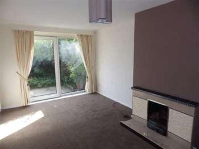  Image of 3 bedroom Property to rent in Craiglands Rochdale OL16 at Craiglands ROCHDALE ROCHDALE, OL16 4RD