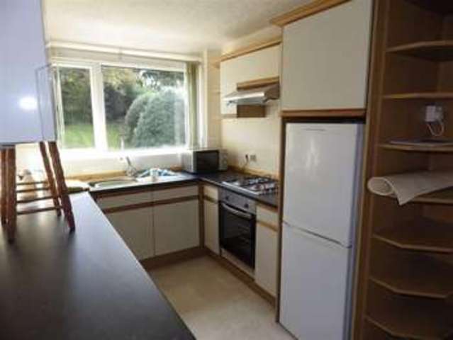  Image of 3 bedroom Property to rent in Craiglands Rochdale OL16 at Craiglands ROCHDALE ROCHDALE, OL16 4RD