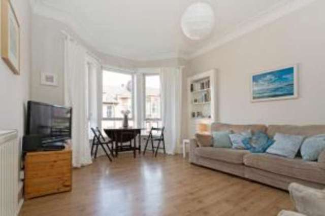  Image of 2 bedroom Flat for sale in Craigpark Drive Dennistoun Glasgow G31 at Glasgow Lanarkshire Springburn, G31 2NP