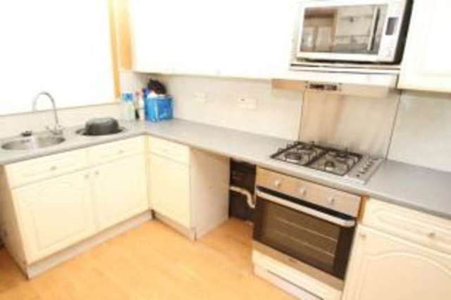  Image of 2 bedroom End of Terrace for sale in Cranmer Road Croydon CR0 at Croydon  Croydon, CR0 1SR