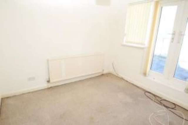  Image of 2 bedroom End of Terrace for sale in Cranmer Road Croydon CR0 at Croydon  Croydon, CR0 1SR