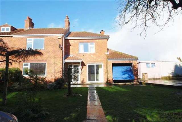  Image of 3 bedroom Semi-Detached house for sale in Croft Lane Croft Skegness PE24 at Wainfleet All Saints, PE24 4PA