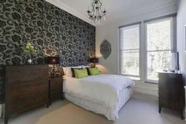  Image of 2 bedroom Flat for sale in Crescent Road London N8 at Crescent Road  Crouch End, N8 8AT