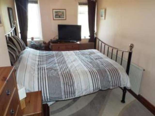  Image of 3 bedroom Maisonette for sale in Pill Pill Bristol BS20 at Pill Bristol Pill, BS20 0AT