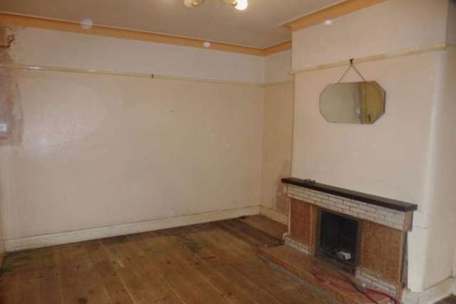  Image of 3 bedroom Semi-Detached house for sale in Cromwell Avenue Gatley Cheadle SK8 at CROMWELL AVENUE GATLEY CHEADLE, SK8 4BS