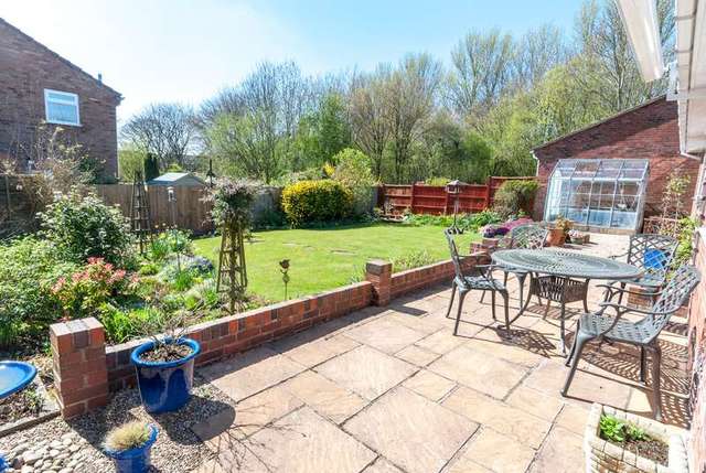  Image of 3 bedroom Bungalow for sale in Cropston Avenue Loughborough LE11 at Loughborough, LE11 4PR