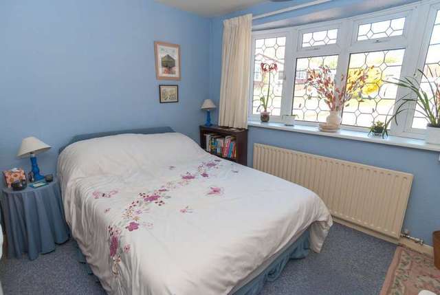  Image of 3 bedroom Bungalow for sale in Cropston Avenue Loughborough LE11 at Loughborough, LE11 4PR