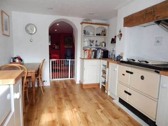  Image of 4 bedroom Semi-Detached house for sale in Cumnock Terrace Castle Cary BA7 at Castle Cary, BA7 7HY