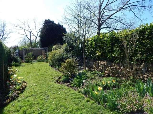  Image of 4 bedroom Semi-Detached house for sale in Cumnock Terrace Castle Cary BA7 at Castle Cary, BA7 7HY
