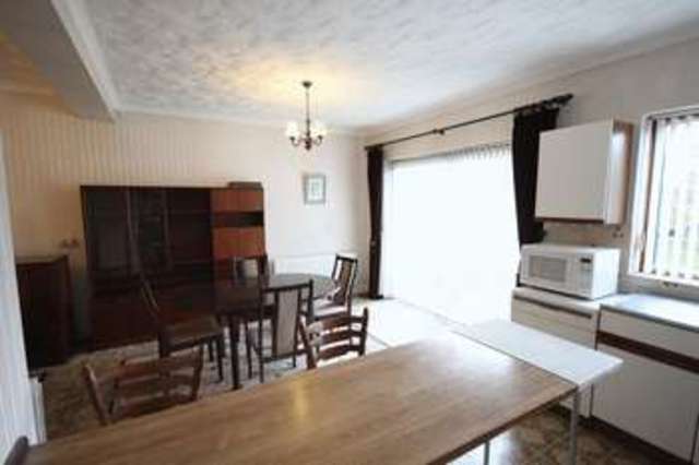  Image of 3 bedroom Semi-Detached house for sale in Cutenhoe Road Luton LU1 at Cutenhoe Road  Luton, LU1 3NQ